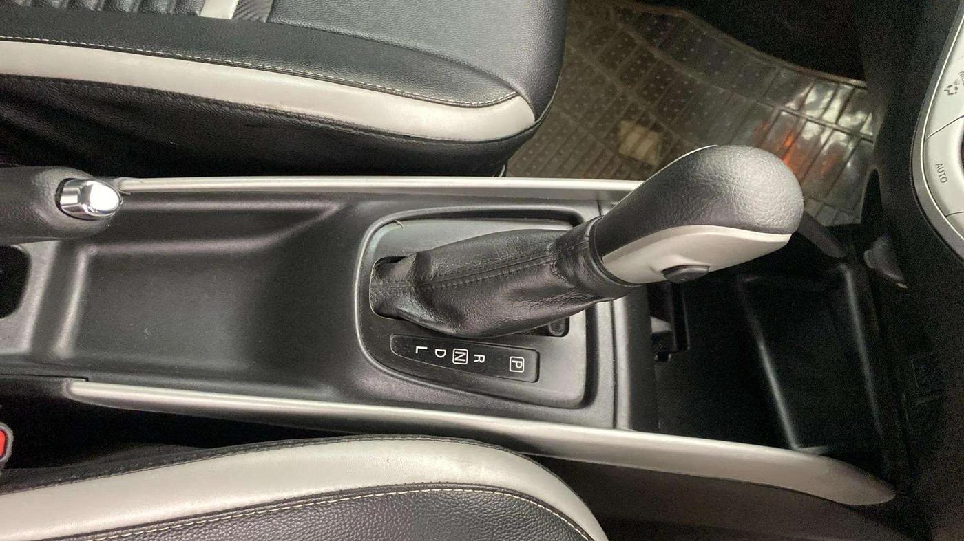 2018 Maruti Baleno ALPHA CVT PETROL 1.2, Petrol, Automatic, 44,851 km, Gear Lever