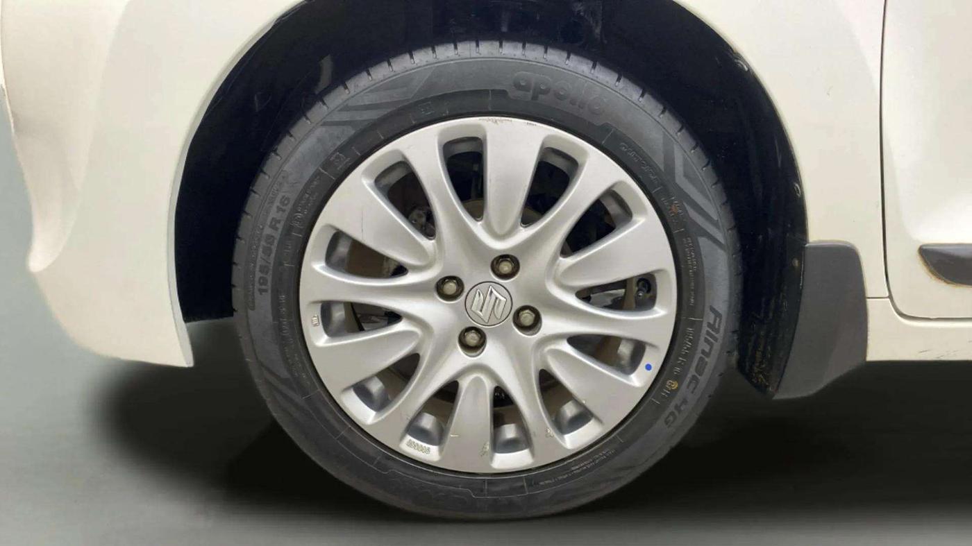2018 Maruti Baleno ALPHA CVT PETROL 1.2, Petrol, Automatic, 44,851 km, Left Front Wheel