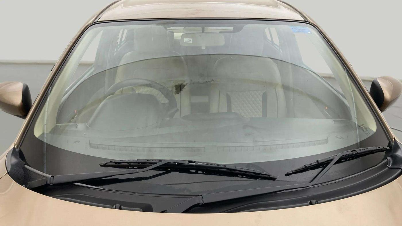 2021 Maruti Dzire VXI AMT, Petrol, Automatic, 20,260 km, Front Windshield