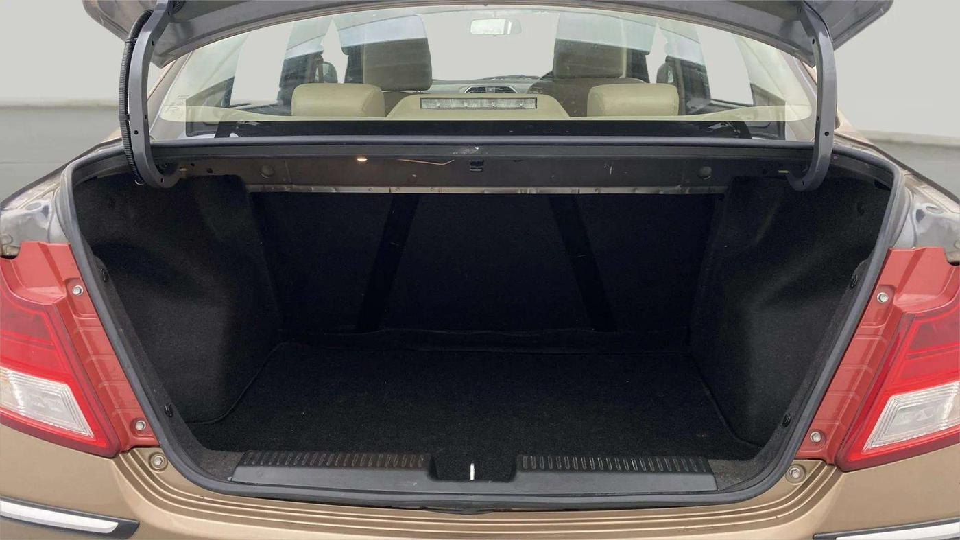 2021 Maruti Dzire VXI AMT, Petrol, Automatic, 20,260 km, Boot Inside