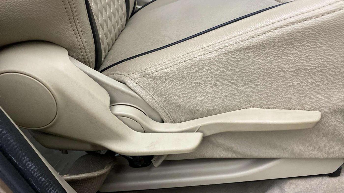 2021 Maruti Dzire VXI AMT, Petrol, Automatic, 20,260 km, Driver Side Adjustment Panel