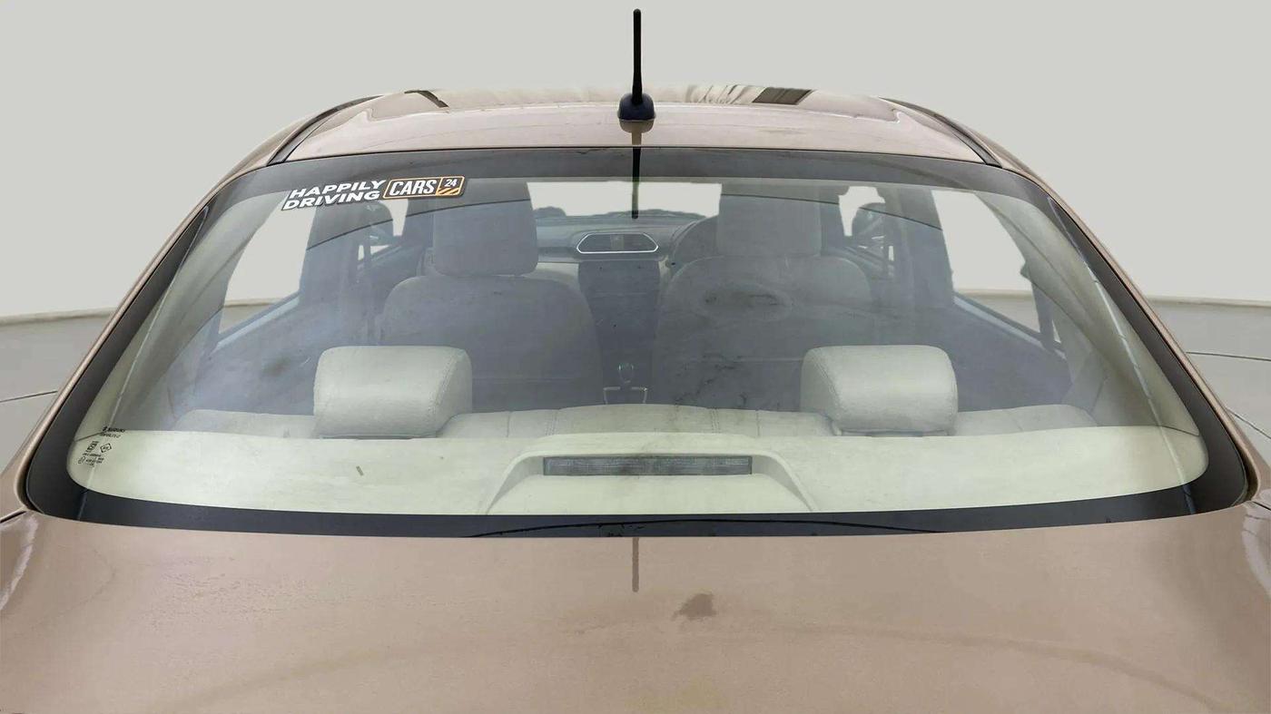 2021 Maruti Dzire VXI AMT, Petrol, Automatic, 20,260 km, Rear Windshield
