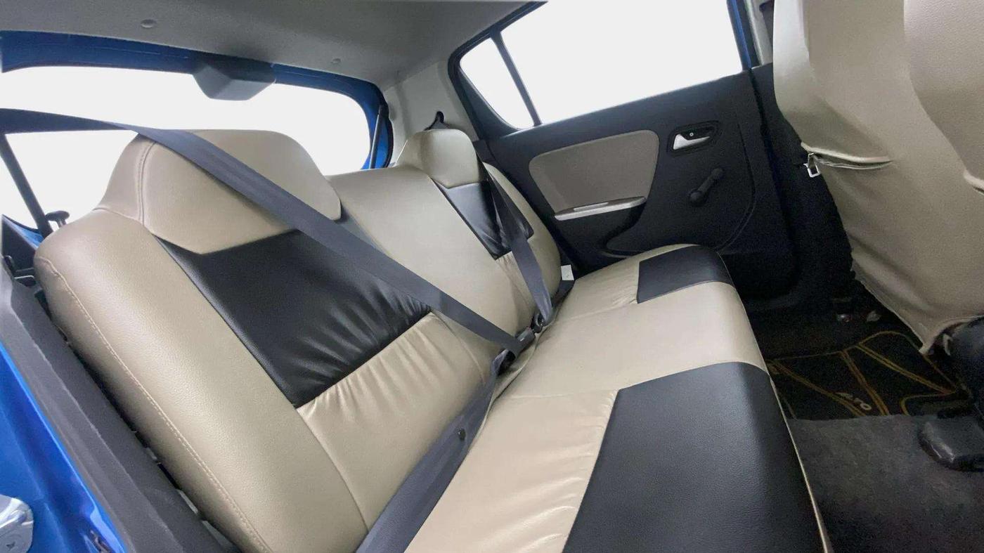 2017 Maruti Alto K10 VXI, Petrol, Manual, 26,901 km, Right Side Rear Door Cabin
