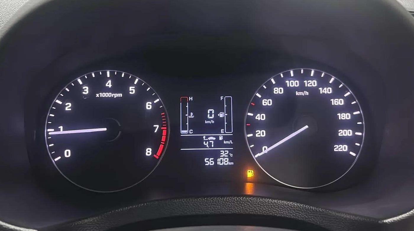 2019 Hyundai Creta E PLUS 1.6 PETROL, Petrol, Manual, 56,294 km, Odometer Image