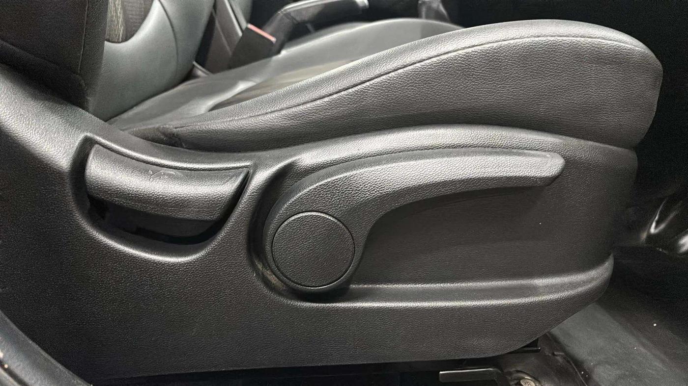 2019 Hyundai Creta E PLUS 1.6 PETROL, Petrol, Manual, 56,294 km, Driver Side Adjustment Panel