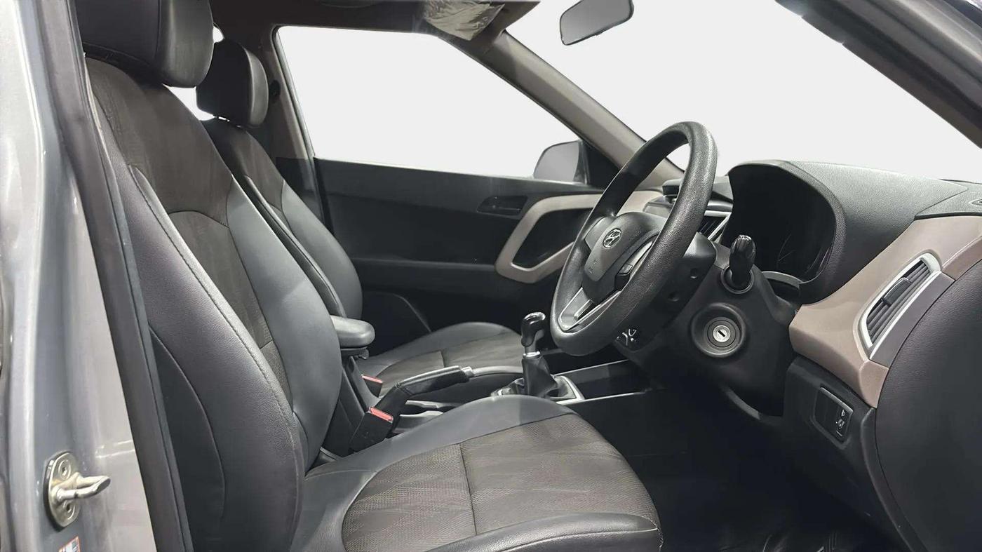 2019 Hyundai Creta E PLUS 1.6 PETROL, Petrol, Manual, 56,294 km, Right Side Front Door Cabin