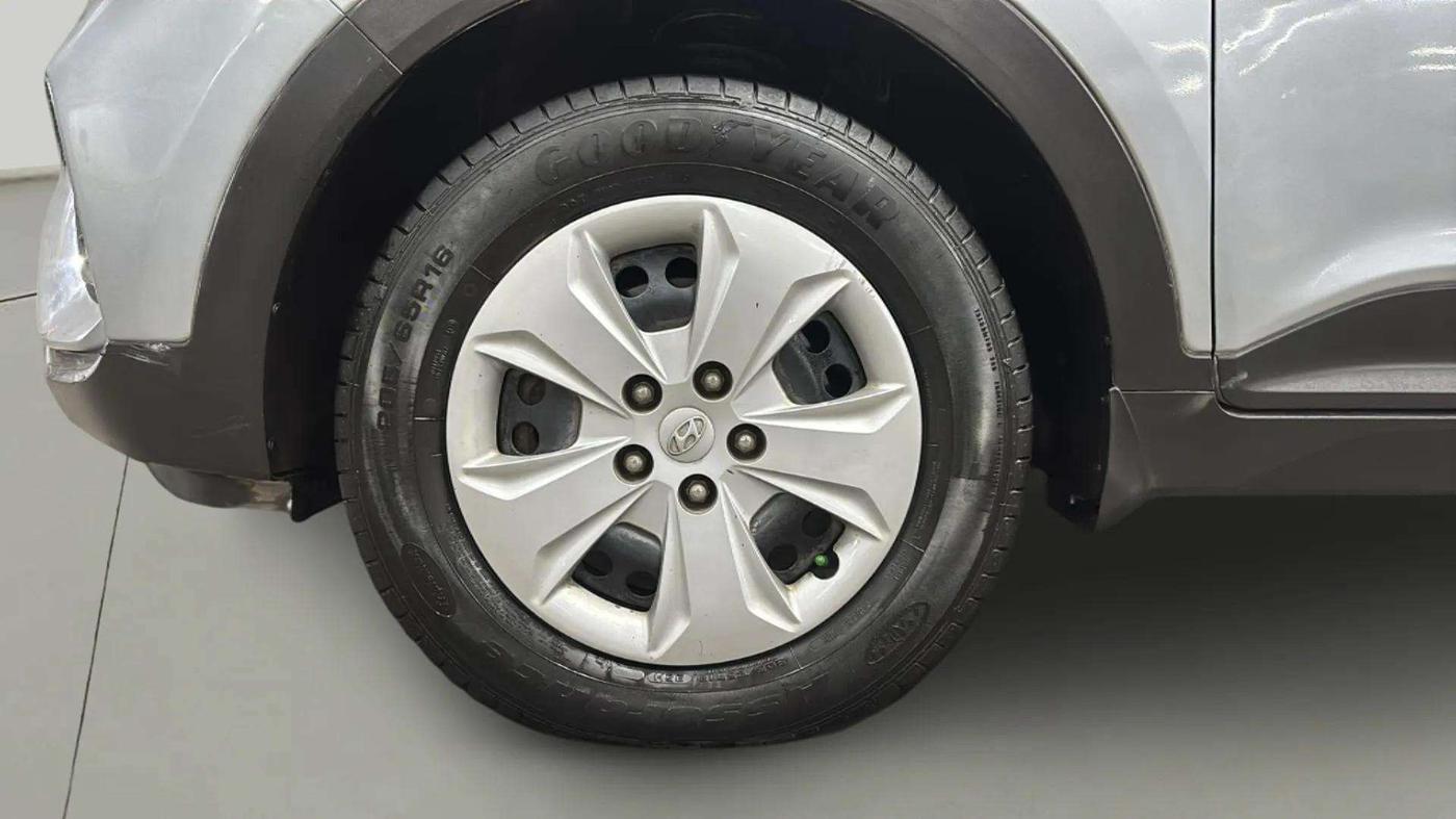 2019 Hyundai Creta E PLUS 1.6 PETROL, Petrol, Manual, 56,294 km, Left Front Wheel