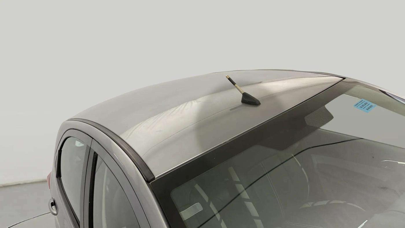 2018 Tata Tiago XZ PETROL, Petrol, Manual, 62,902 km, Roof