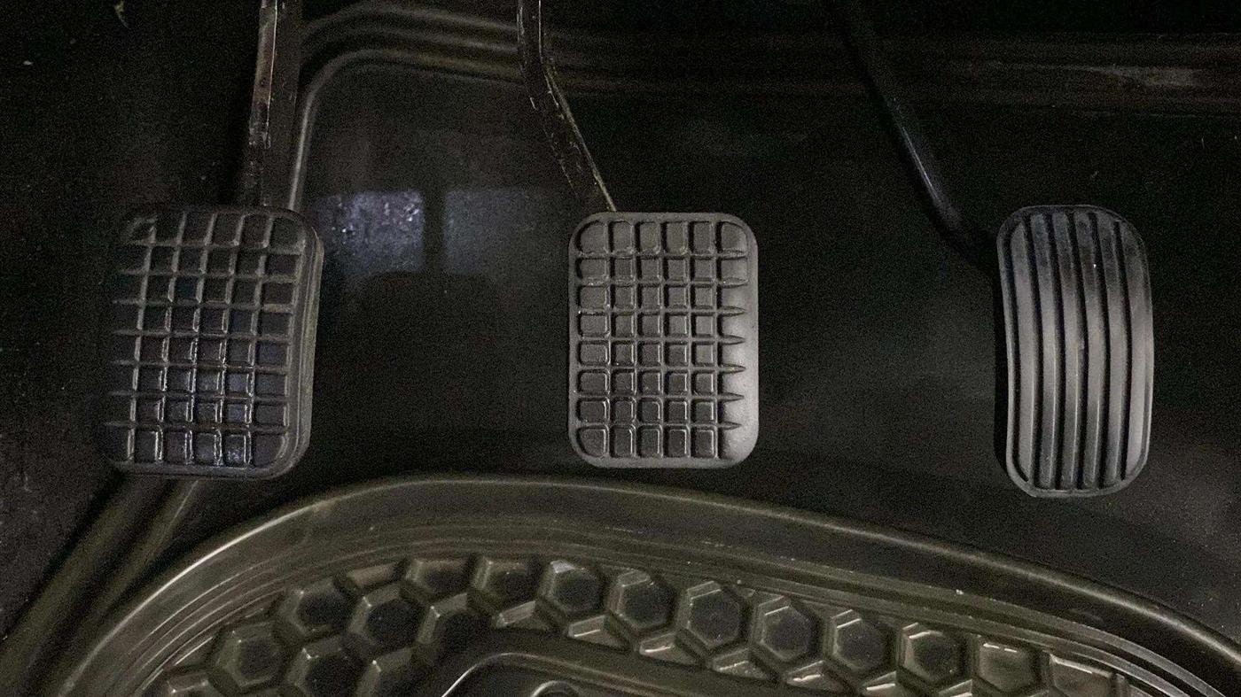 2018 Tata Tiago XZ PETROL, Petrol, Manual, 62,902 km, Pedals