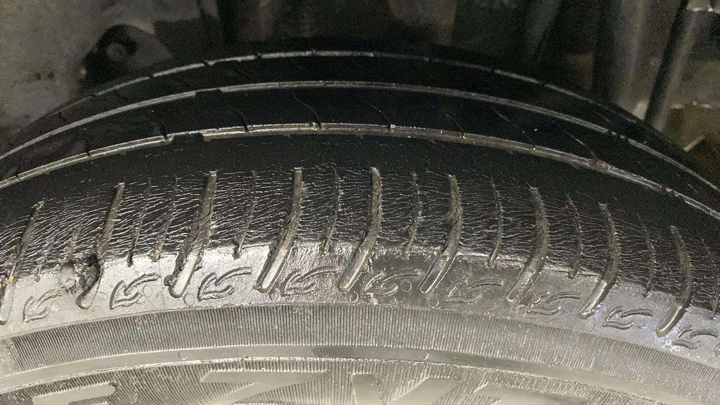 2018 Tata Tiago XZ PETROL, Petrol, Manual, 62,902 km, Left Rear Tyre Tread