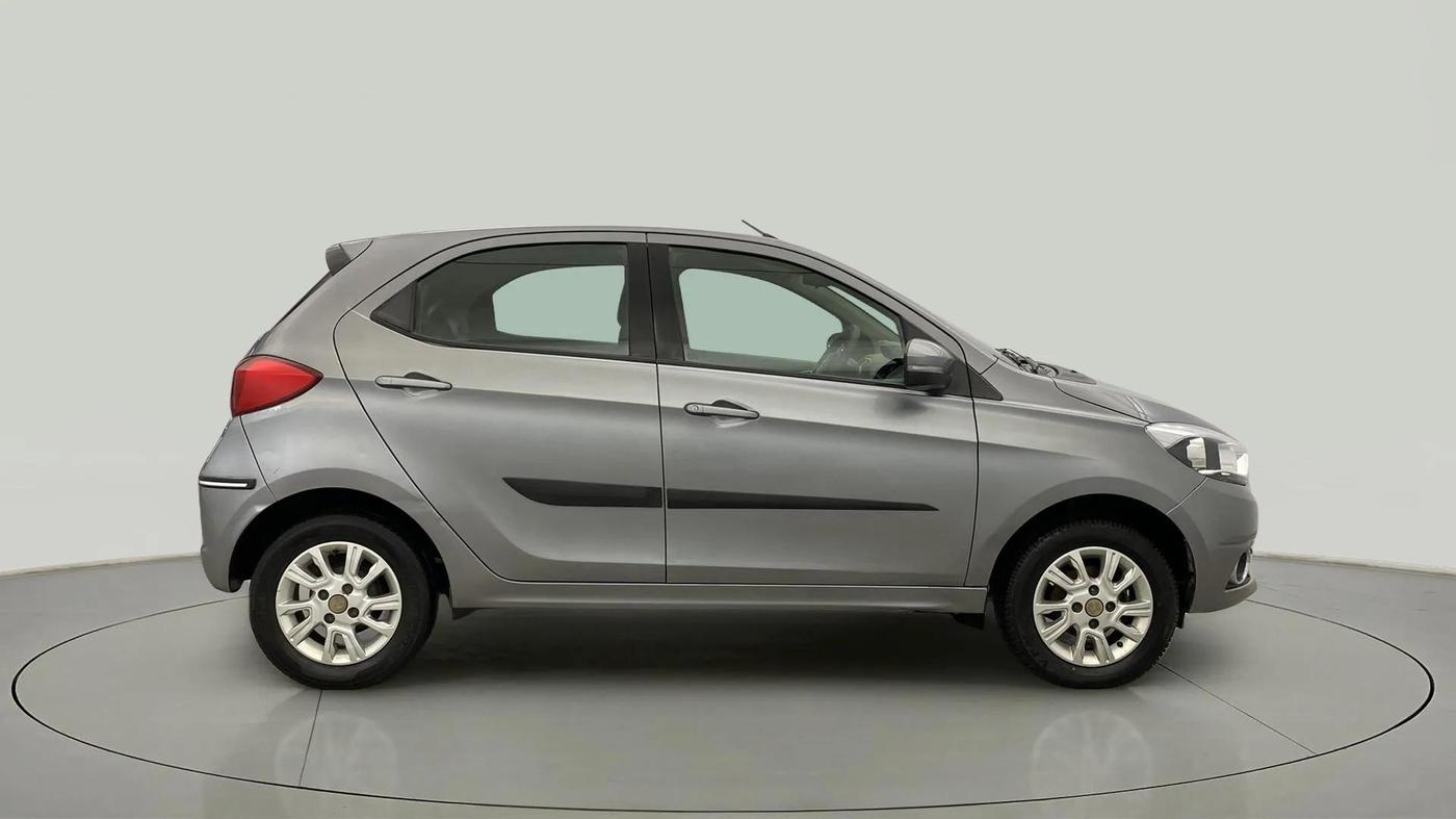 2018 Tata Tiago XZ PETROL, Petrol, Manual, 62,902 km, Right Side View