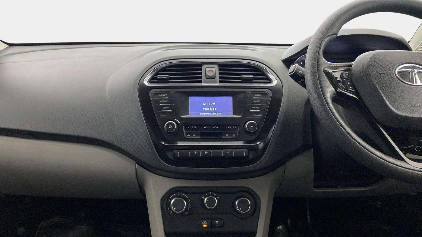 2018 Tata Tiago XZ PETROL, Petrol, Manual, 62,902 km, Air Conditioner