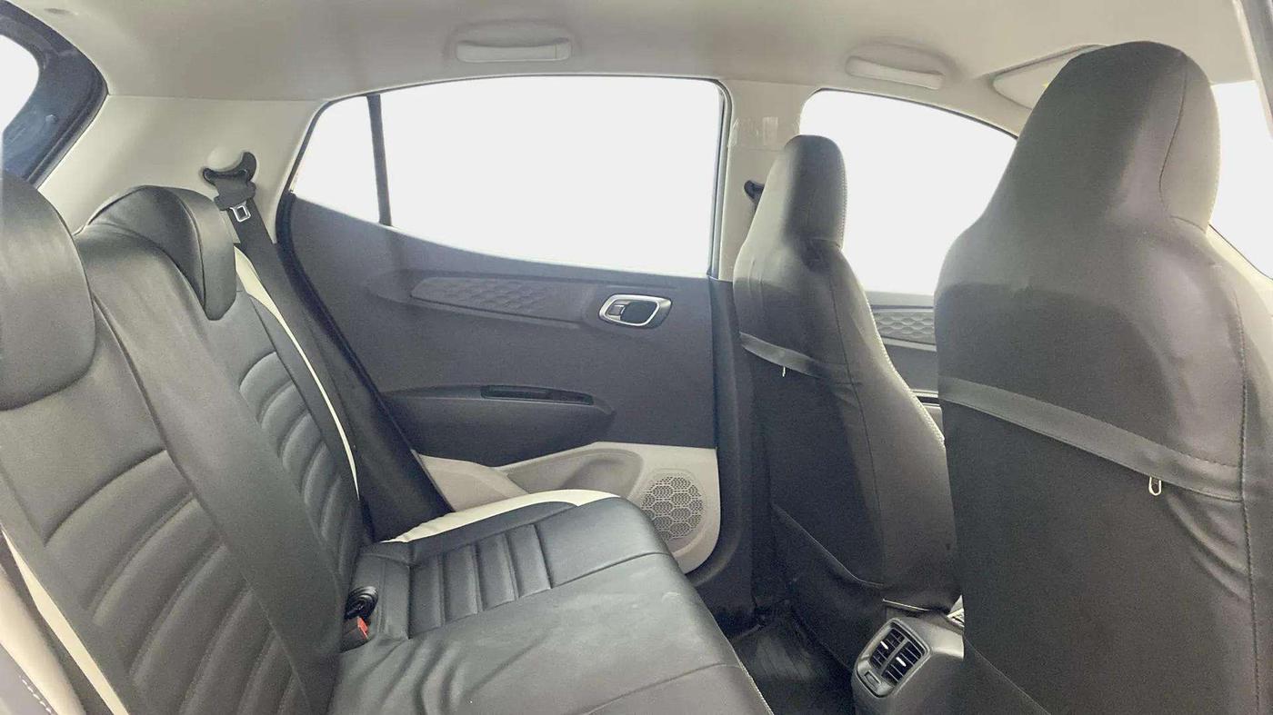 2022 Hyundai GRAND I10 NIOS SPORTZ 1.2 KAPPA VTVT, Petrol, Manual, 17,213 km, Right Side Rear Door Cabin