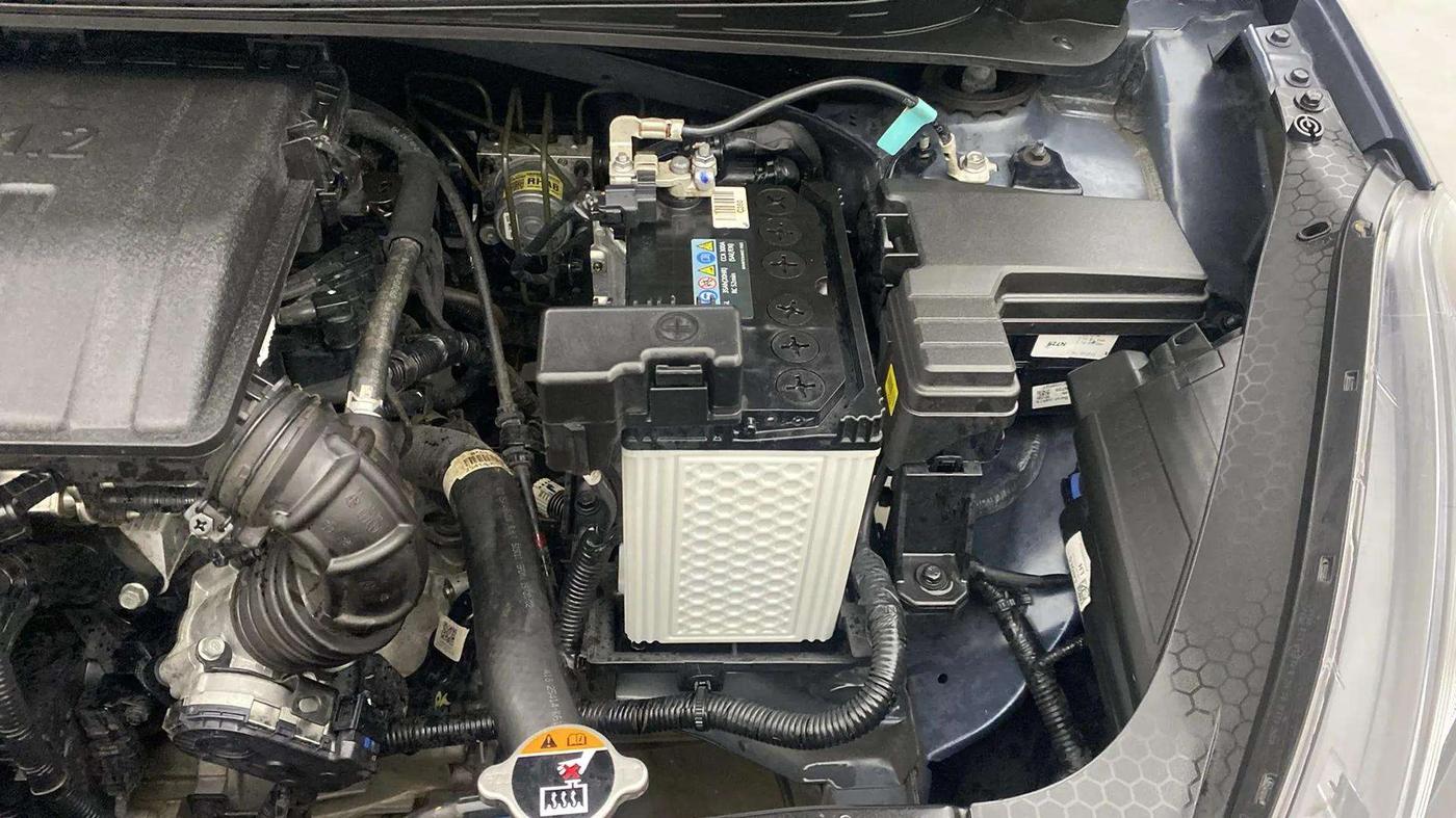 2022 Hyundai GRAND I10 NIOS SPORTZ 1.2 KAPPA VTVT, Petrol, Manual, 17,213 km, Engine View - Left