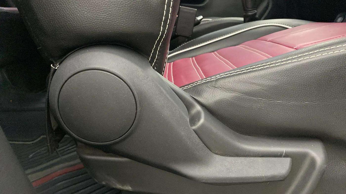 2024 Maruti Celerio VXI CNG, CNG, Manual, 18,093 km, Driver Side Adjustment Panel