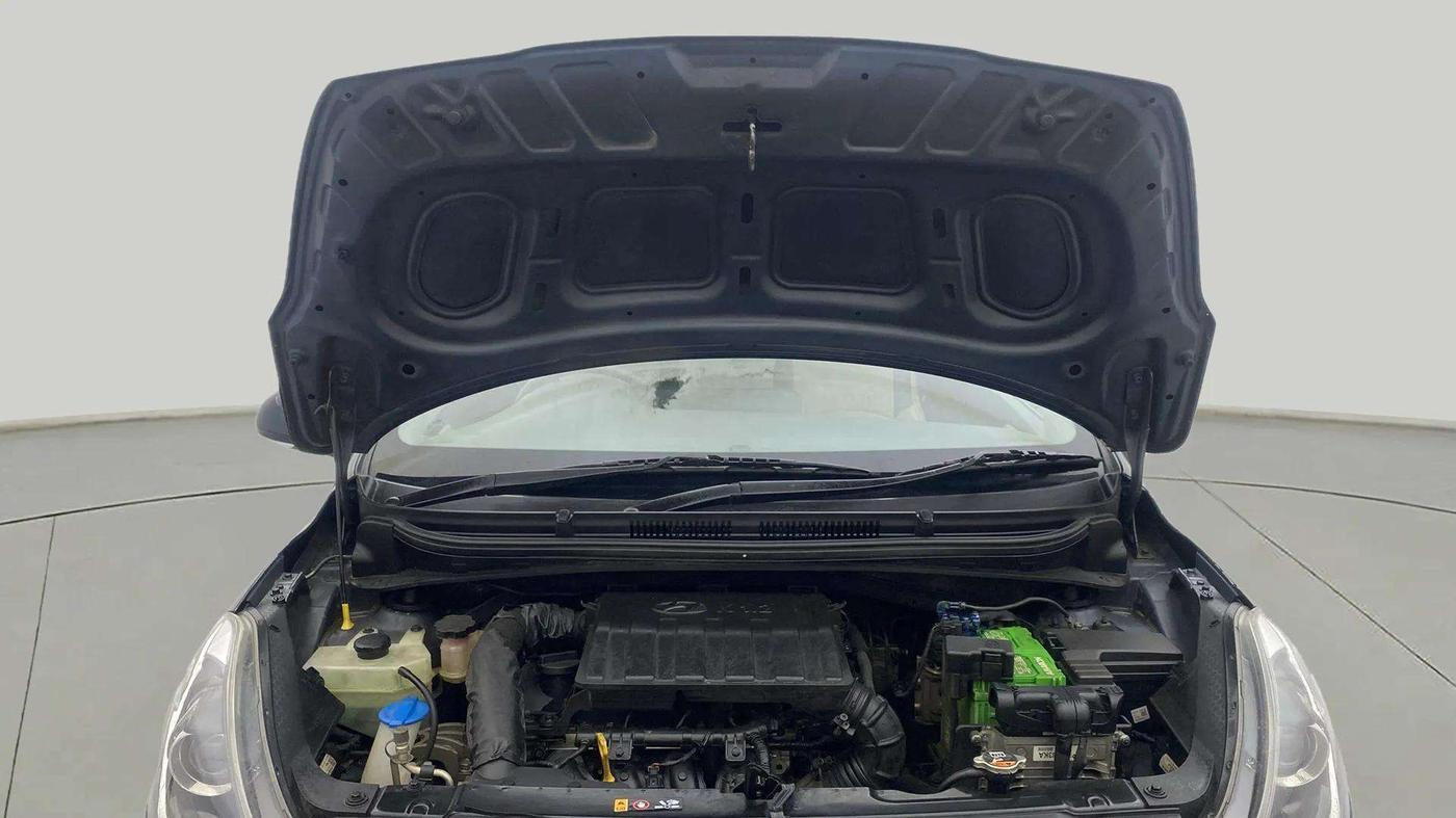 2020 Hyundai GRAND I10 NIOS SPORTZ AMT 1.2 KAPPA VTVT, Petrol, Automatic, 30,701 km, Open Bonet