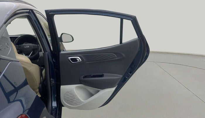 2020 Hyundai GRAND I10 NIOS SPORTZ AMT 1.2 KAPPA VTVT, Petrol, Automatic, 30,701 km, RHS Rear Door