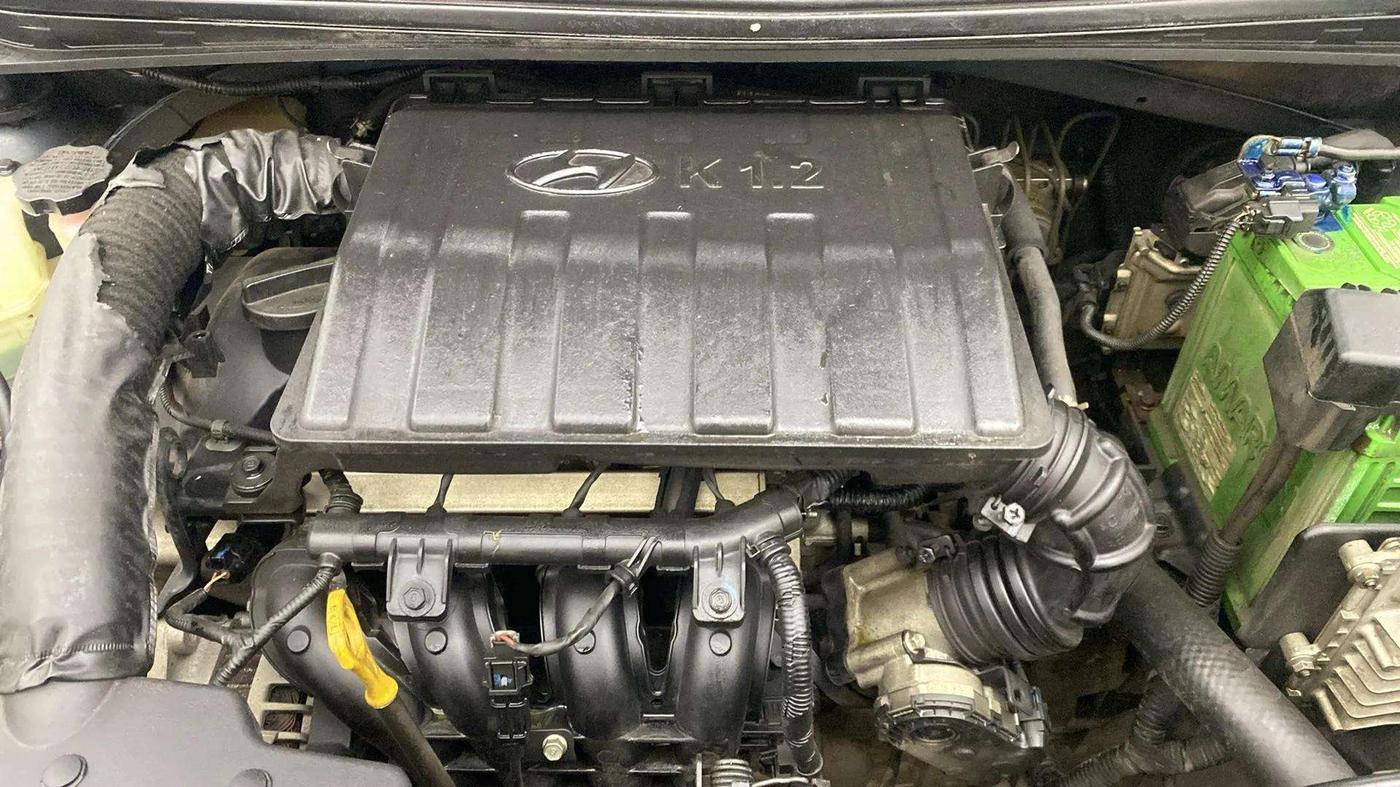 2020 Hyundai GRAND I10 NIOS SPORTZ AMT 1.2 KAPPA VTVT, Petrol, Automatic, 30,701 km, Engine View