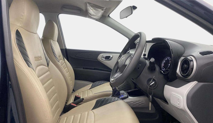 2020 Hyundai GRAND I10 NIOS SPORTZ AMT 1.2 KAPPA VTVT, Petrol, Automatic, 30,701 km, Right Side Front Door Cabin
