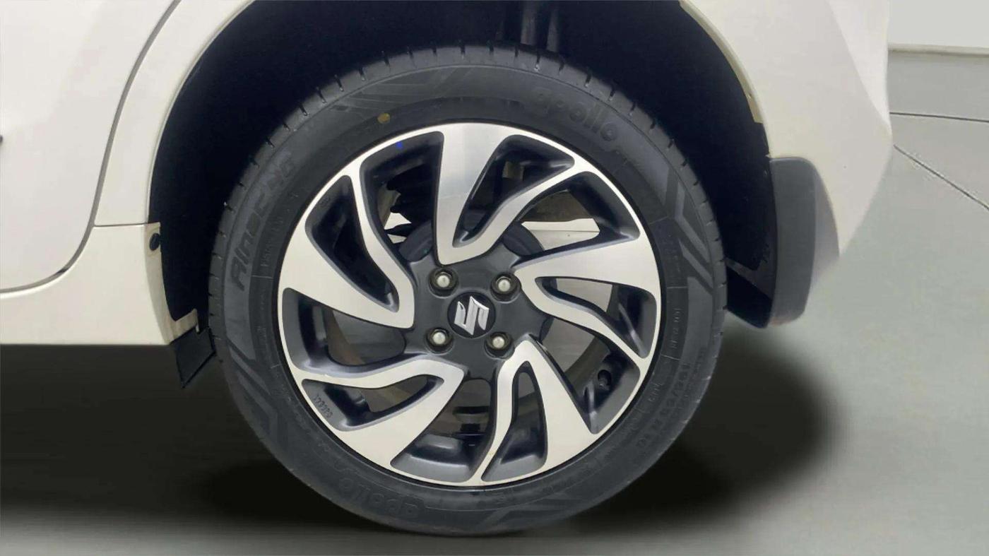 2021 Maruti Baleno ALPHA PETROL 1.2, Petrol, Manual, 32,410 km, Left Rear Wheel