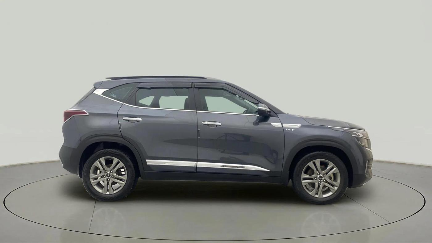 2023 KIA SELTOS  HTX IVT G, Petrol, Automatic, 21,788 km, Right Side View