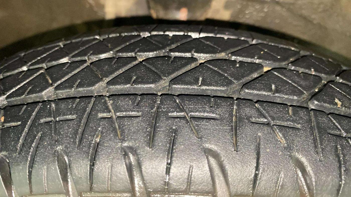 2013 Maruti Alto 800 LXI, Petrol, Manual, 92,778 km, Right Front Tyre Tread