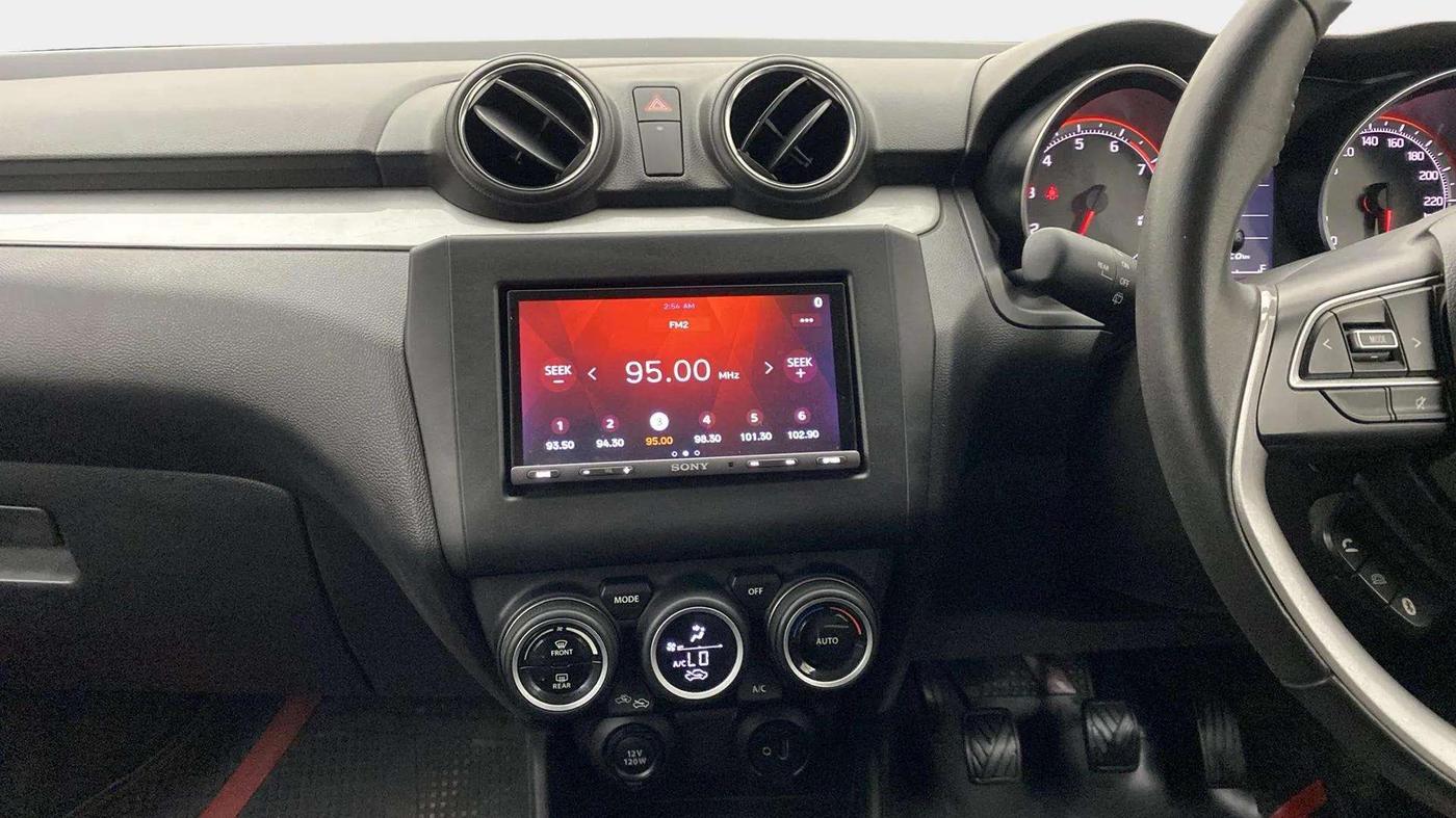2020 Maruti Swift ZXI, Petrol, Manual, 28,832 km, Air Conditioner