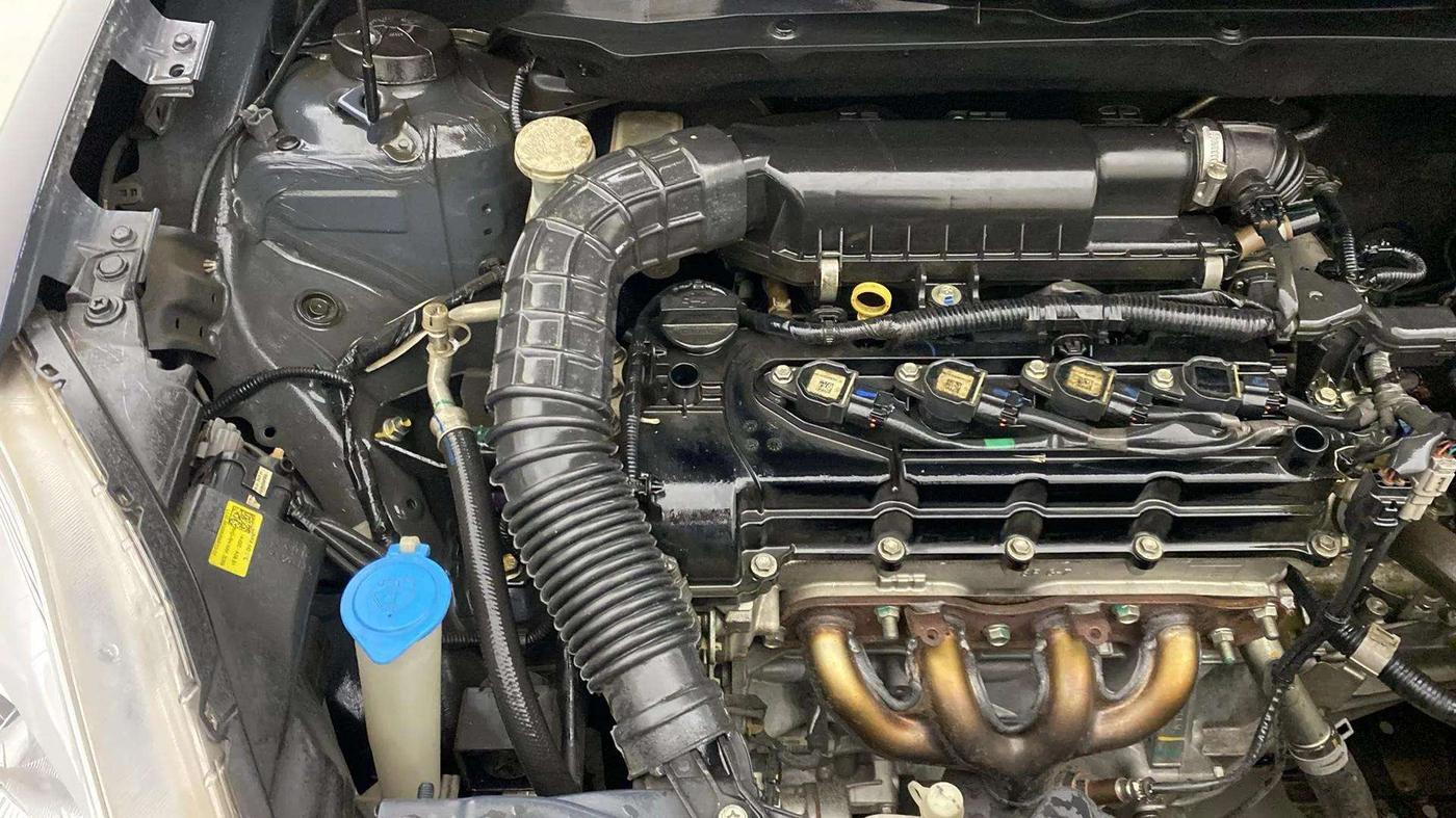 2020 Maruti Swift ZXI, Petrol, Manual, 28,832 km, Engine View - Right
