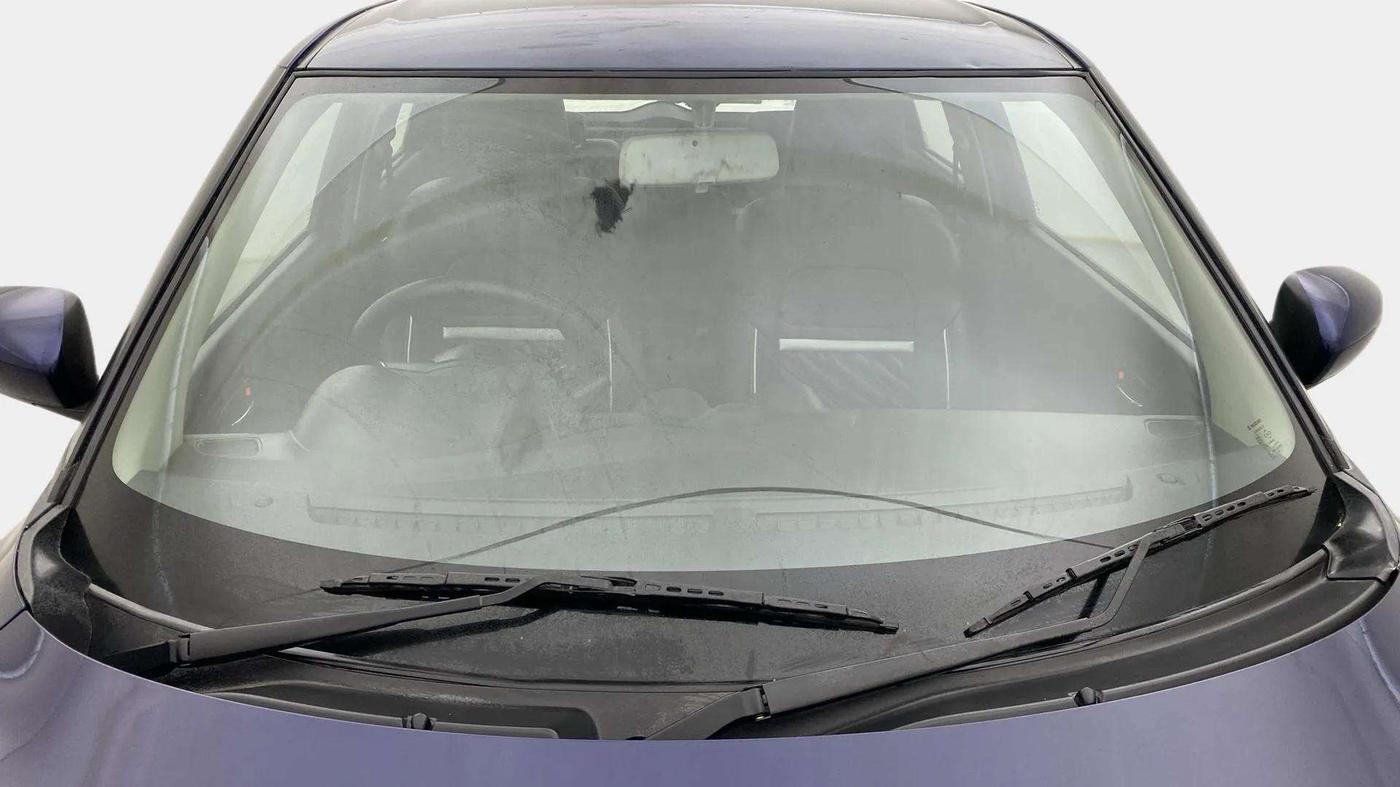 2020 Maruti Swift ZXI, Petrol, Manual, 28,832 km, Front Windshield