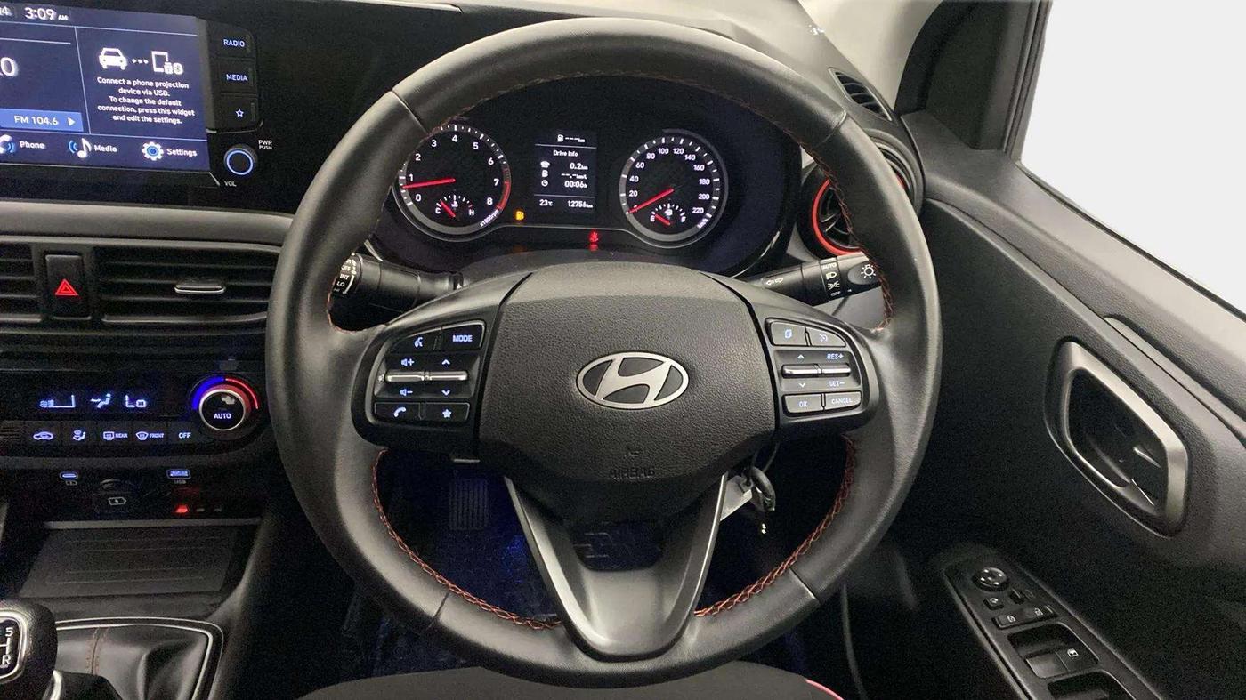 2023 Hyundai GRAND I10 NIOS SPORTZ 1.2 KAPPA VTVT DUAL TONE, Petrol, Manual, 12,792 km, Steering Wheel Close Up