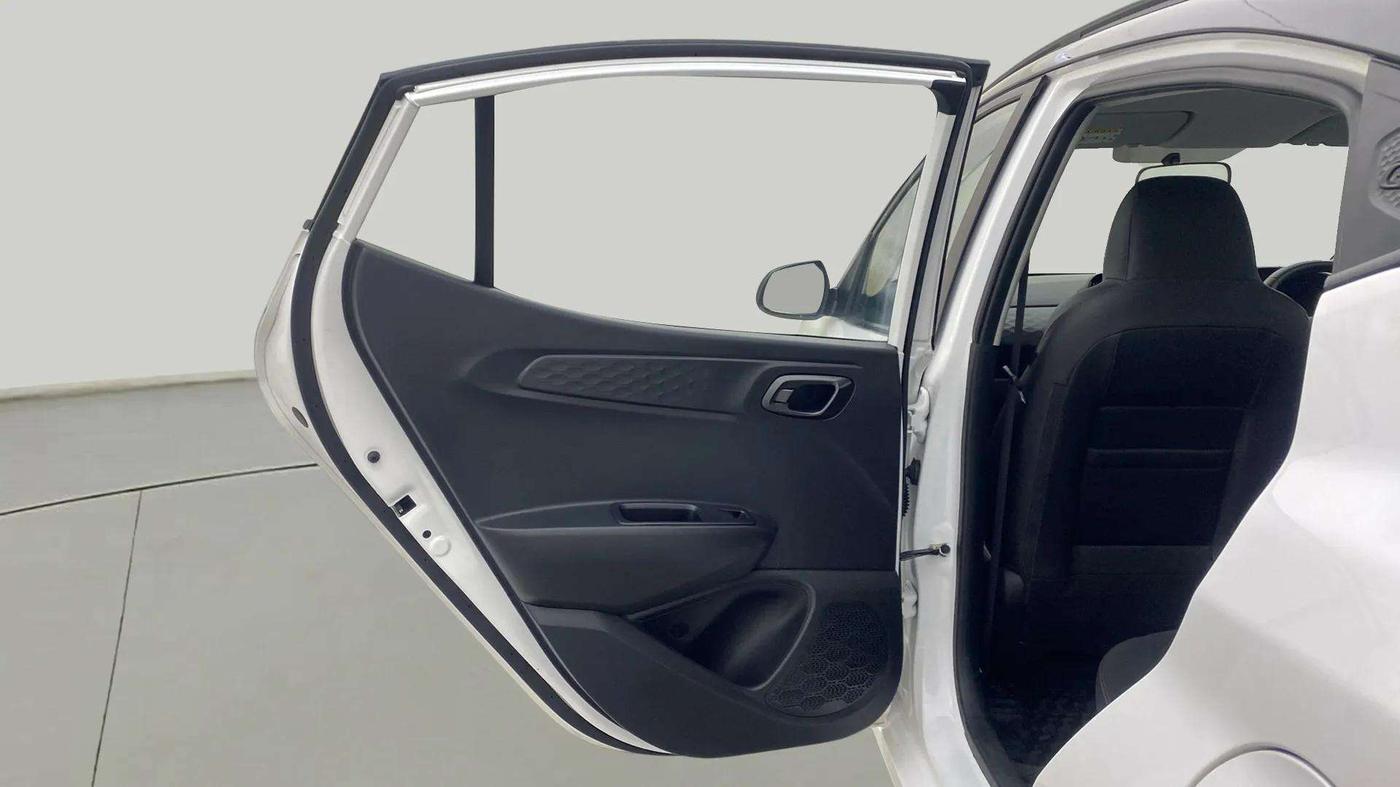2023 Hyundai GRAND I10 NIOS SPORTZ 1.2 KAPPA VTVT DUAL TONE, Petrol, Manual, 12,792 km, LHS Rear Door