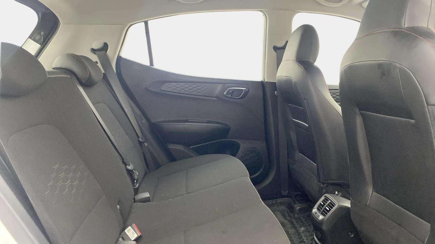 2023 Hyundai GRAND I10 NIOS SPORTZ 1.2 KAPPA VTVT DUAL TONE, Petrol, Manual, 12,792 km, Right Side Rear Door Cabin