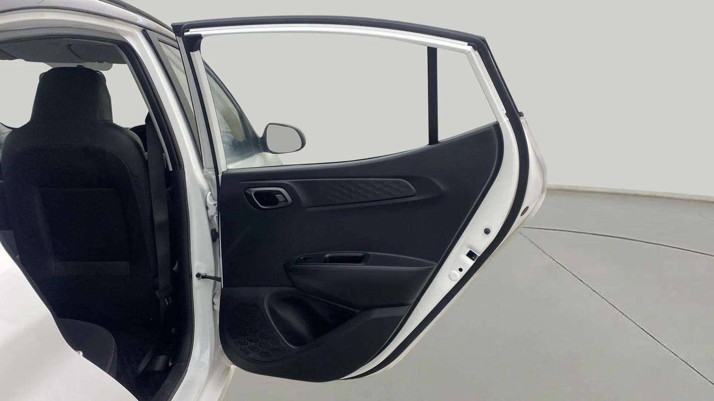 2023 Hyundai GRAND I10 NIOS SPORTZ 1.2 KAPPA VTVT DUAL TONE, Petrol, Manual, 12,792 km, RHS Rear Door