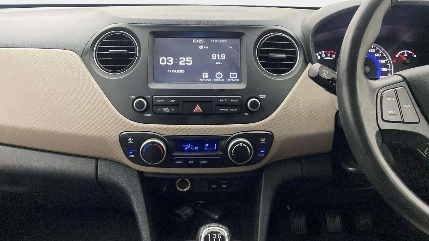 2017 Hyundai Grand i10 ASTA 1.2 KAPPA VTVT, Petrol, Manual, 16,326 km, Air Conditioner