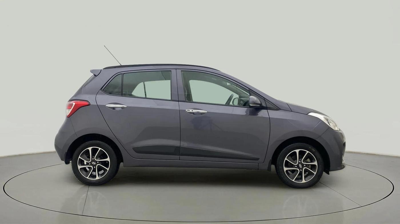 2017 Hyundai Grand i10 ASTA 1.2 KAPPA VTVT, Petrol, Manual, 16,326 km, Right Side View