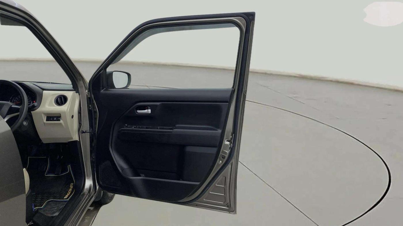 2022 Maruti New Wagon-R VXI 1.0, Petrol, Manual, 6,912 km, RHS Front Door