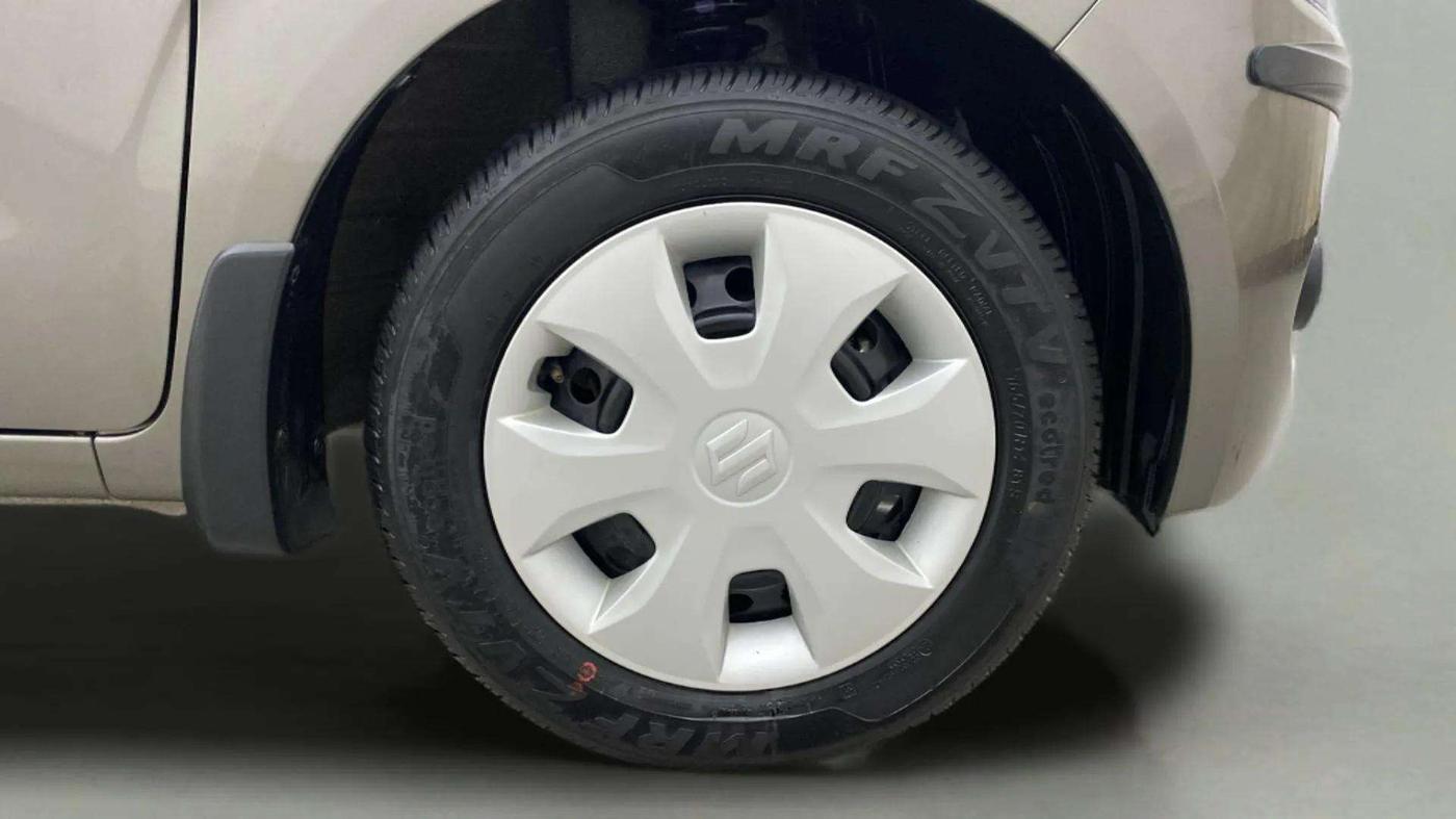 2022 Maruti New Wagon-R VXI 1.0, Petrol, Manual, 6,912 km, Right Front Wheel