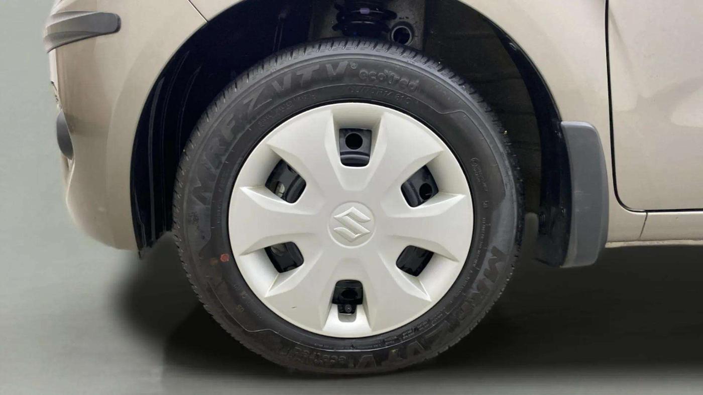 2022 Maruti New Wagon-R VXI 1.0, Petrol, Manual, 6,912 km, Left Front Wheel