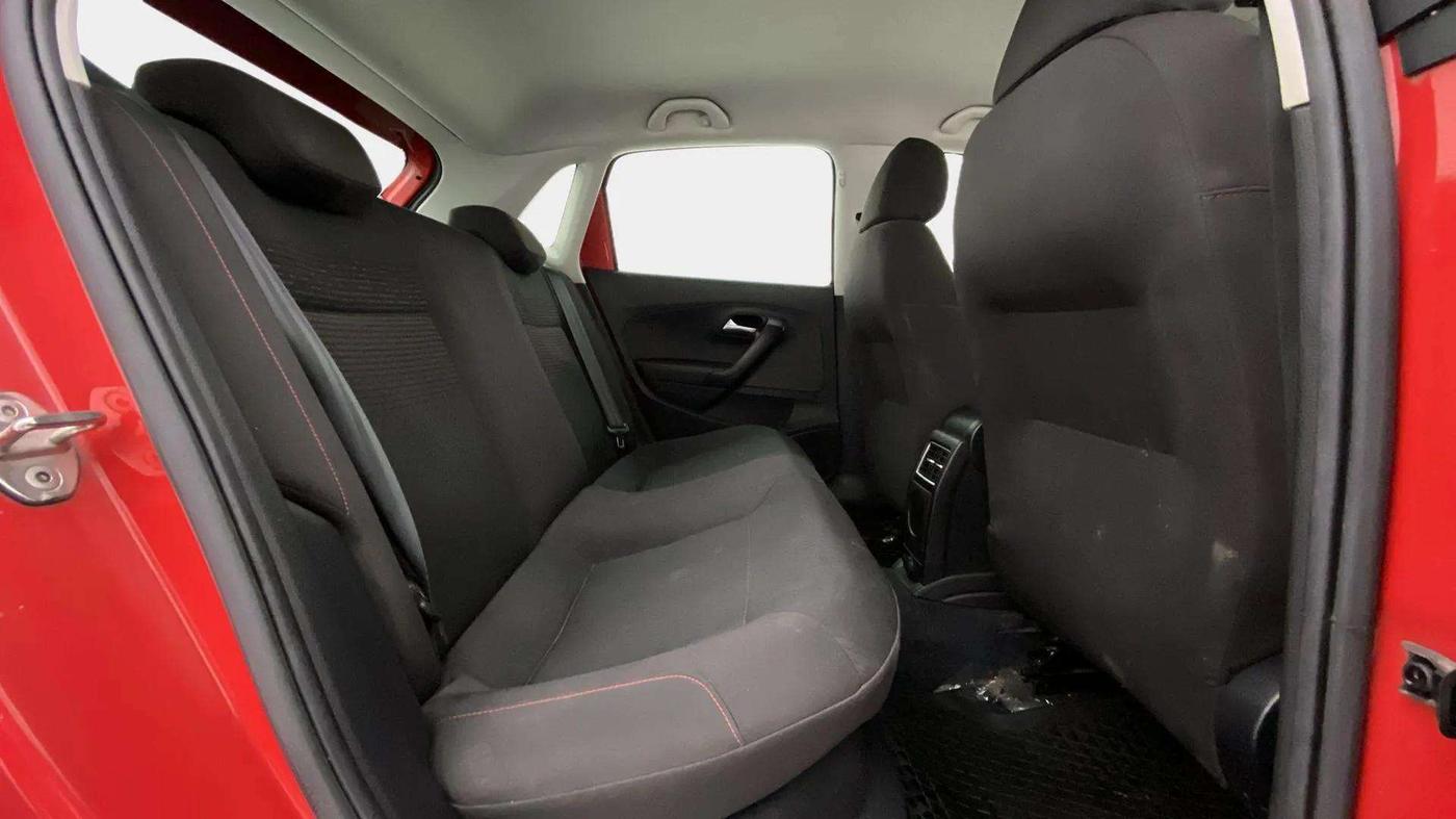 2021 Volkswagen Polo HIGHLINE PLUS 1.0L TSI, Petrol, Manual, 25,345 km, Right Side Rear Door Cabin