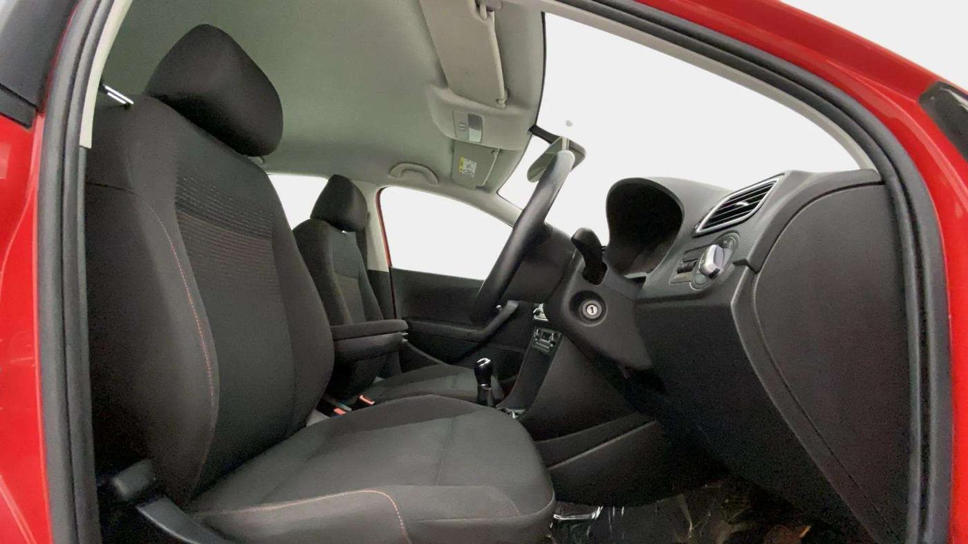 2021 Volkswagen Polo HIGHLINE PLUS 1.0L TSI, Petrol, Manual, 25,345 km, Right Side Front Door Cabin