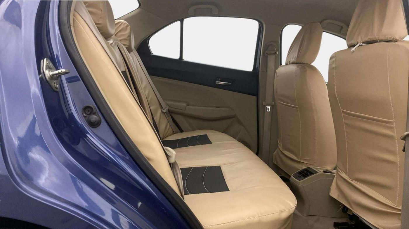 2018 Maruti Dzire VXI, Petrol, Manual, 32,649 km, Right Side Rear Door Cabin