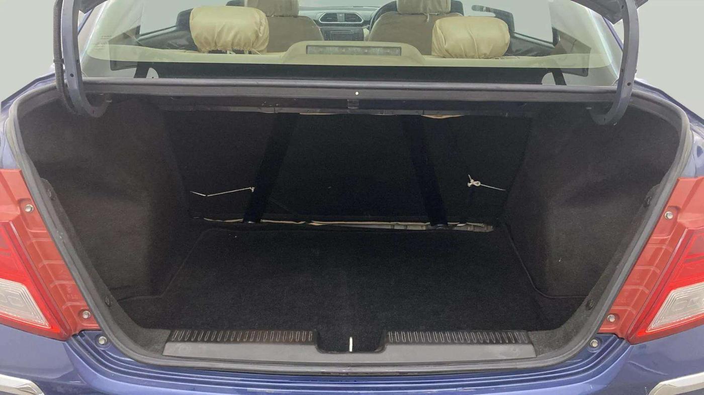 2018 Maruti Dzire VXI, Petrol, Manual, 32,649 km, Boot Inside