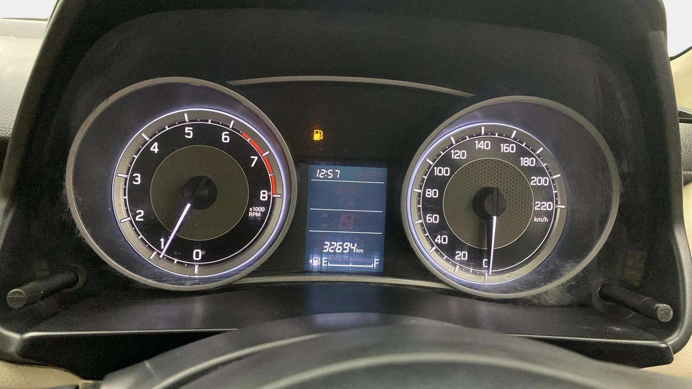 2018 Maruti Dzire VXI, Petrol, Manual, 32,649 km, Odometer Image
