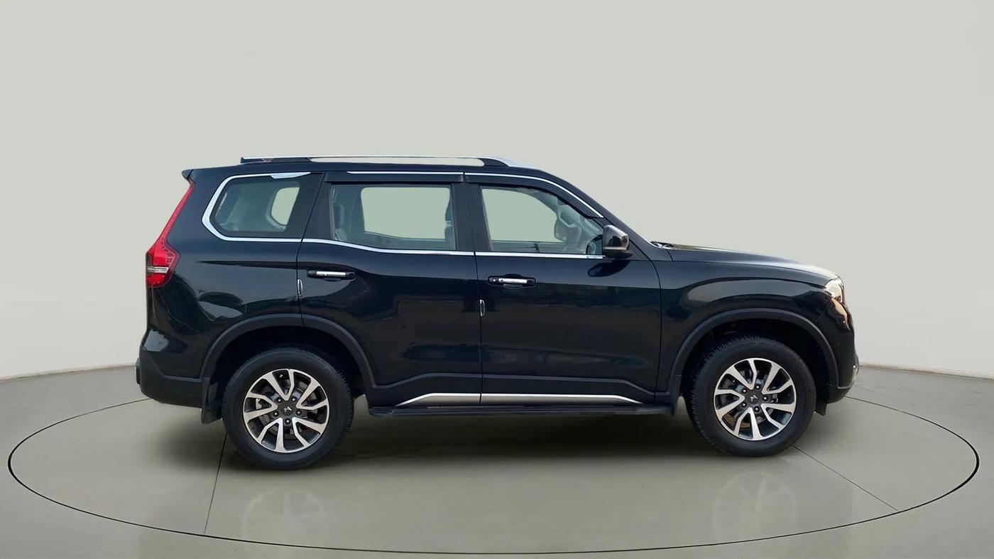 2023 Mahindra SCORPIO-N Z8 L DIESEL AT 4WD 7 STR, Diesel, Automatic, 45,084 km, Right Side