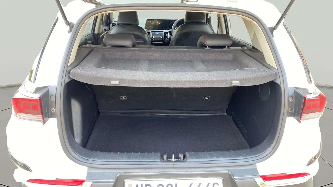 2021 KIA SONET GTX PLUS 1.0 DCT, Petrol, Automatic, 18,267 km, Boot Inside