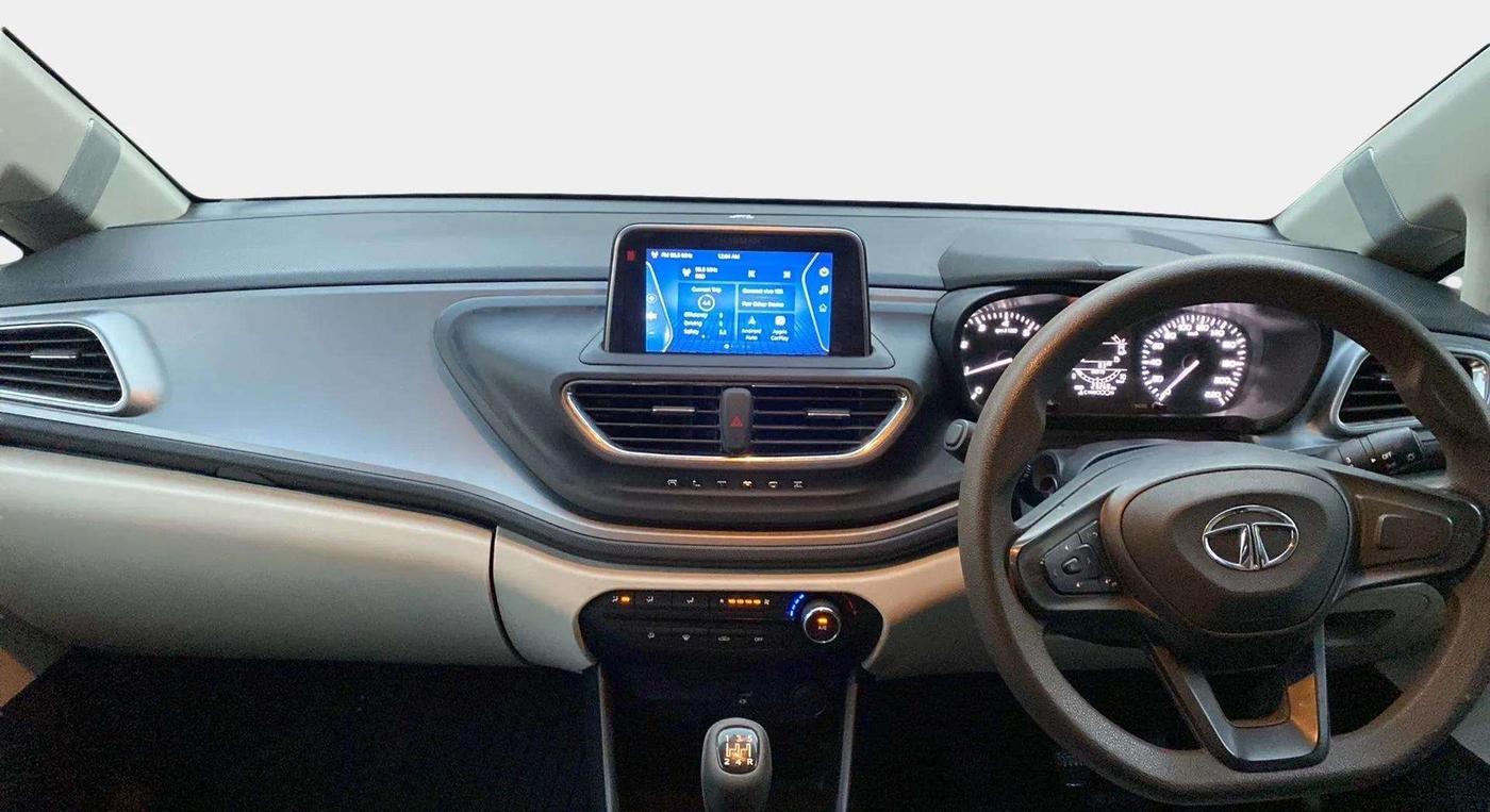 2022 Tata ALTROZ XM PLUS PETROL, Petrol, Manual, 23,282 km, Dashboard