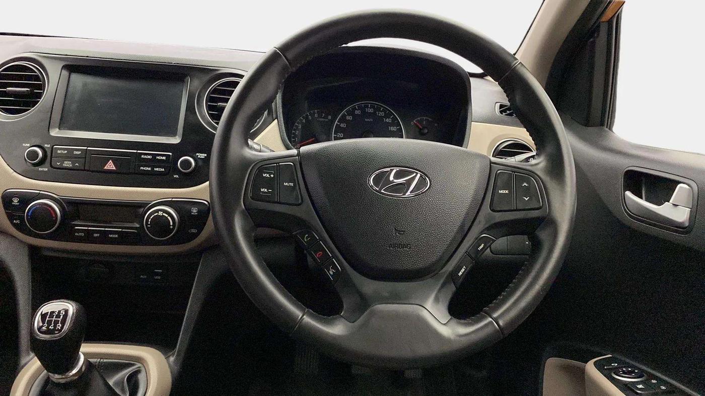 2017 Hyundai Grand i10 ASTA 1.2 KAPPA VTVT, Petrol, Manual, 35,476 km, Steering Wheel Close Up