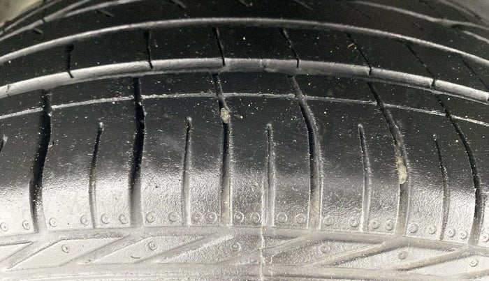 2021 Tata NEXON XZ PLUS PETROL, Petrol, Manual, 39,510 km, Right Rear Tyre Tread