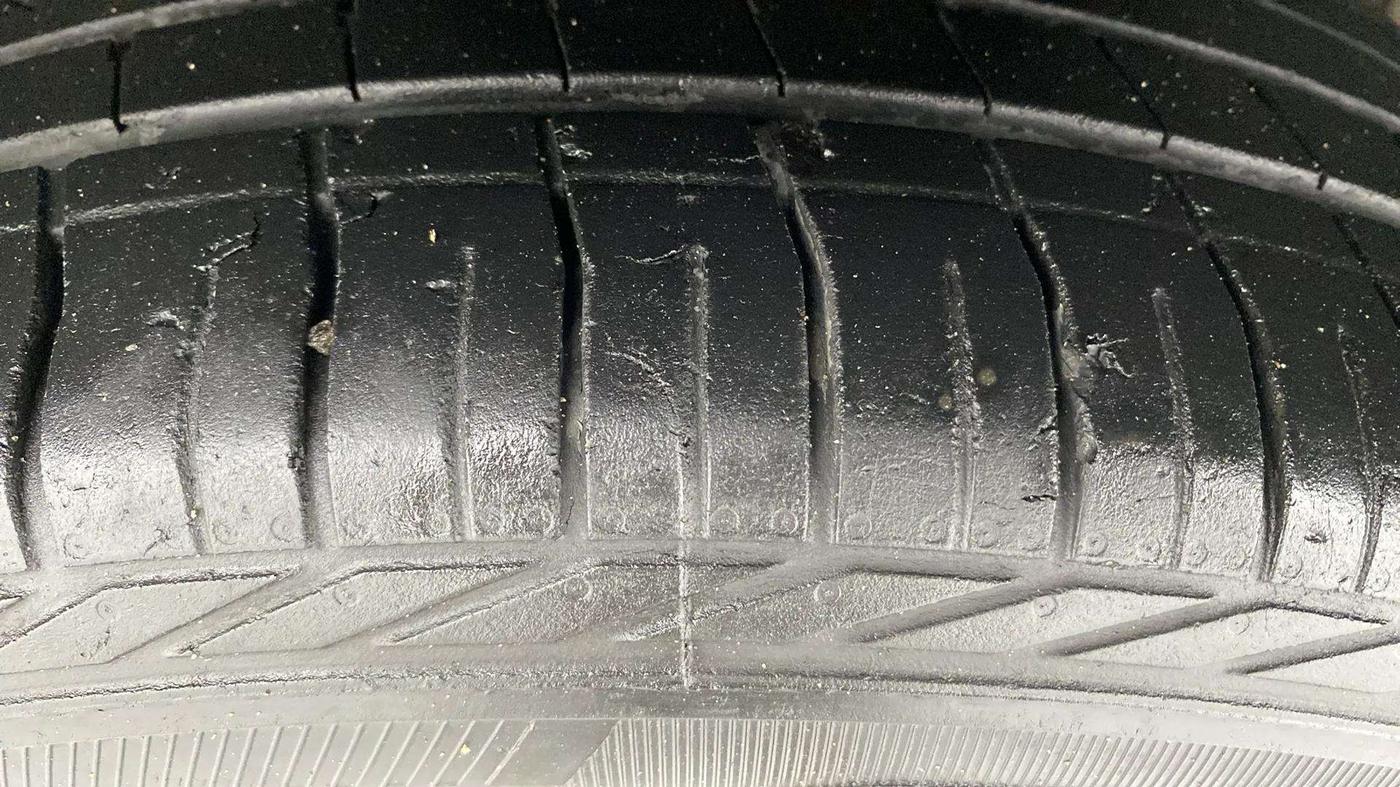 2021 Tata NEXON XZ PLUS PETROL, Petrol, Manual, 39,510 km, Left Front Tyre Tread