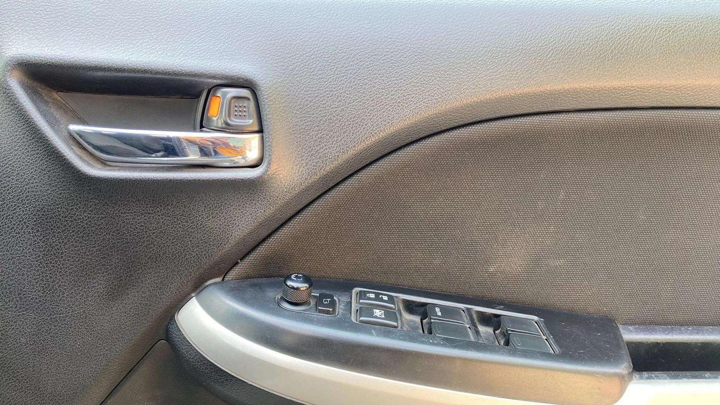 2018 Maruti Baleno DELTA CVT PETROL 1.2, Petrol, Automatic, 54,427 km, Driver Side Door Panels Control